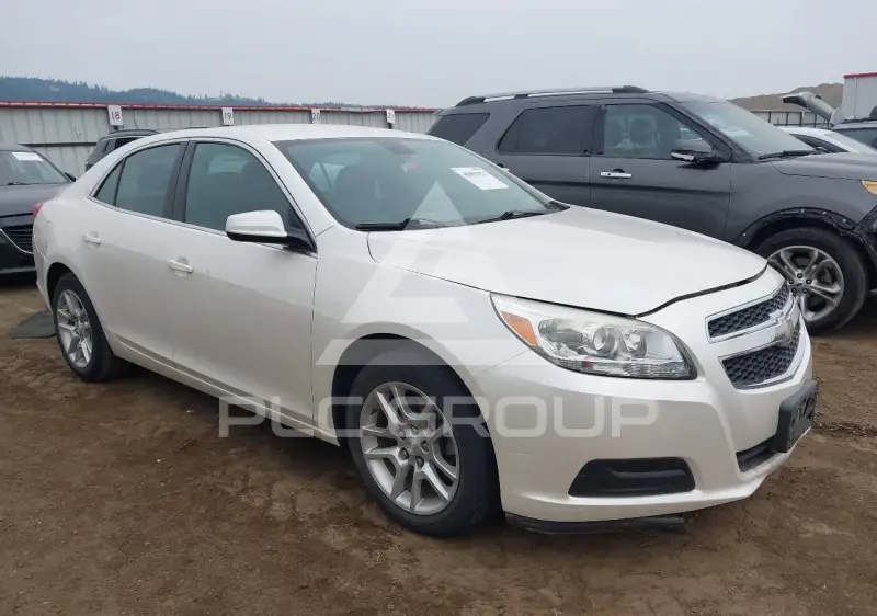 2013 Chevrolet Malibu фото