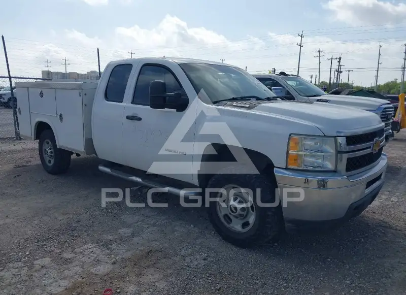 2013 Chevrolet Silverado photo