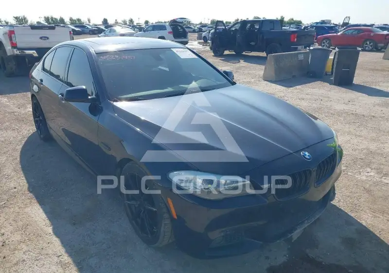 2013 BMW 550 photo