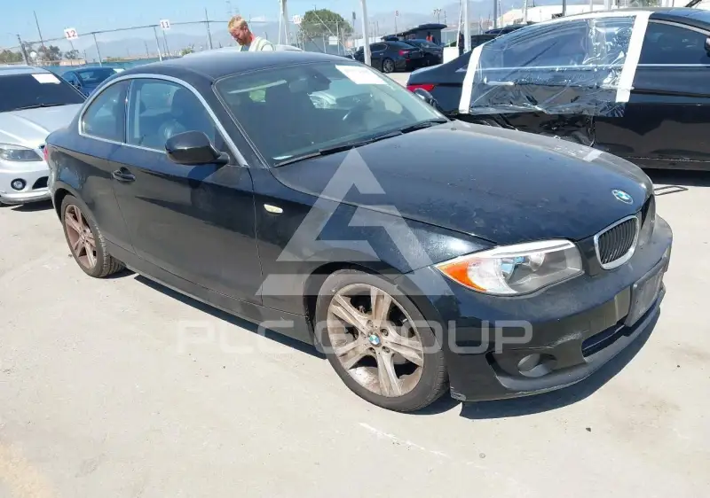 2013 BMW 128 photo