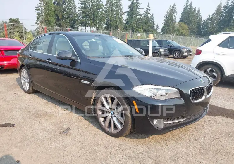2013 BMW 535 фото