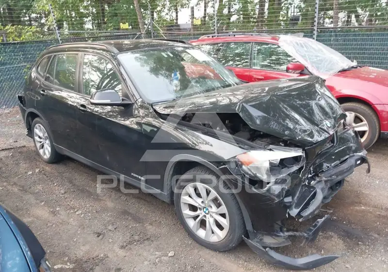 2013 BMW X1 photo