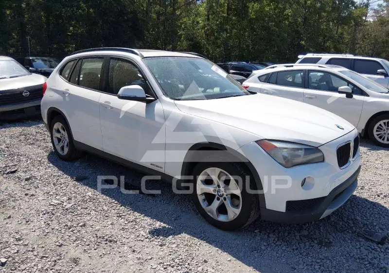 2013 BMW X1 фото