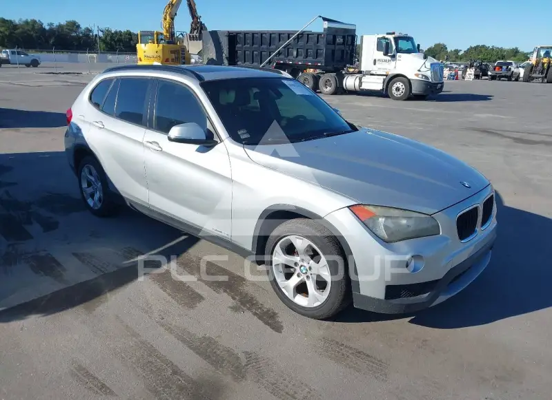 2013 BMW X1 фото