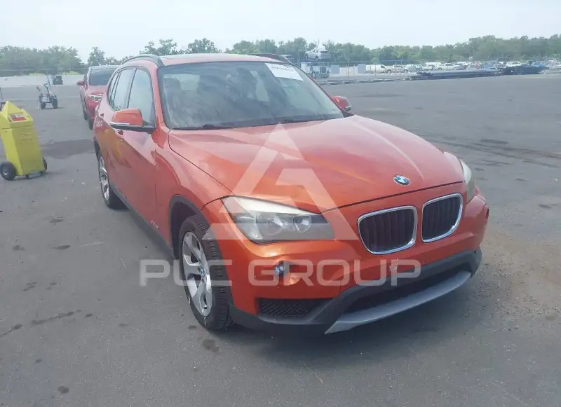 2013 BMW X1 photo