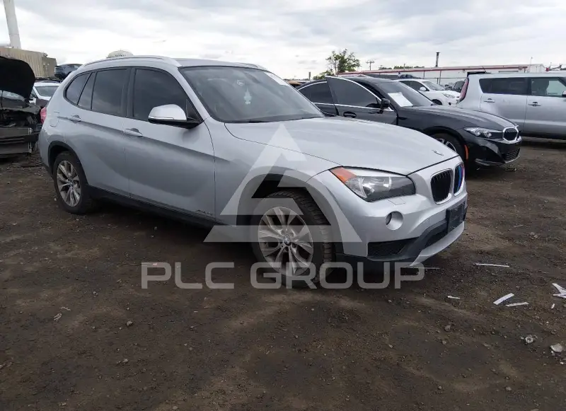 2013 BMW X1 фото