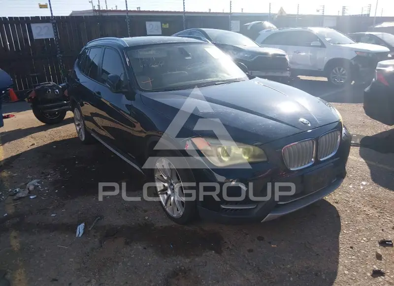 2013 BMW X1 фото