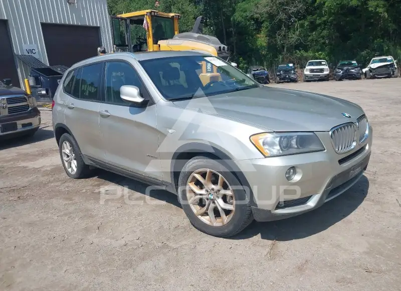 2013 BMW X3 фото