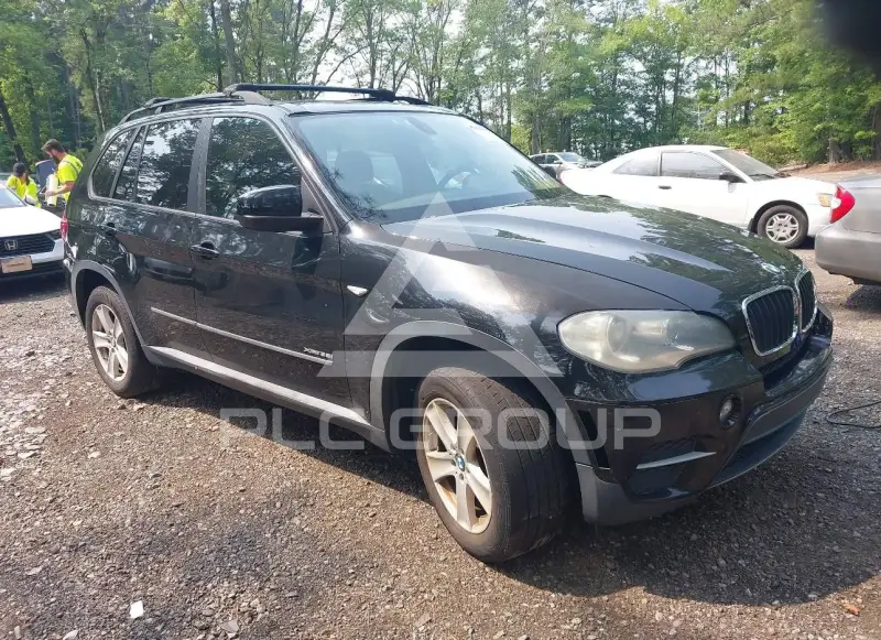 2013 BMW X5 фото