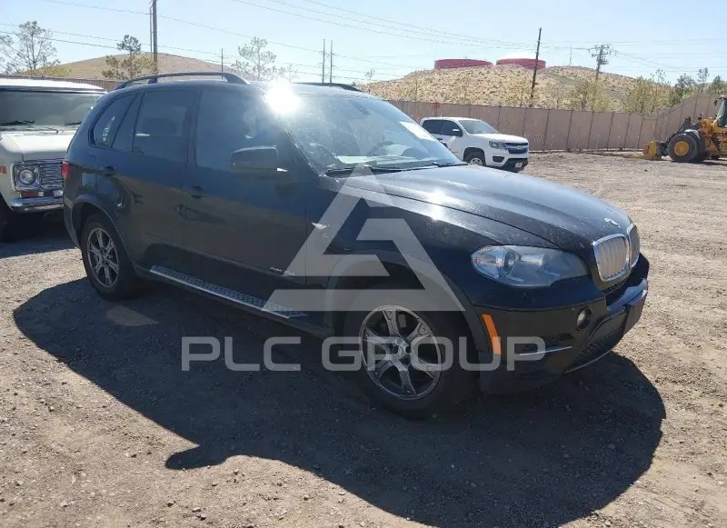 2013 BMW X5 фото
