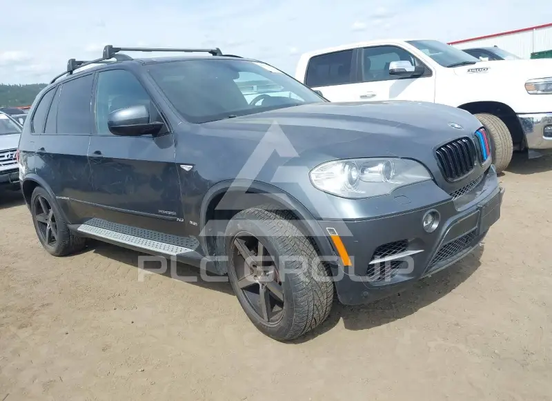2013 BMW X5 фото