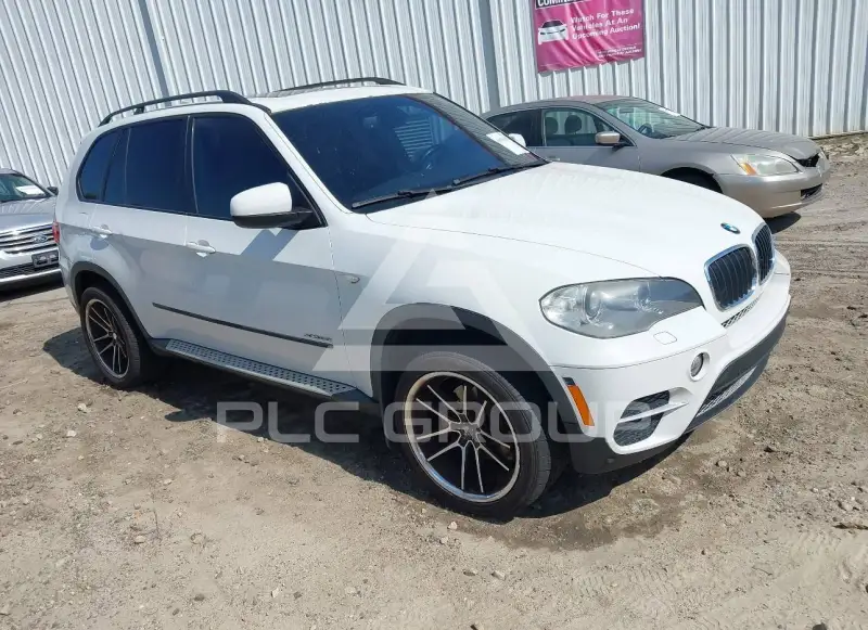 2013 BMW X5 фото