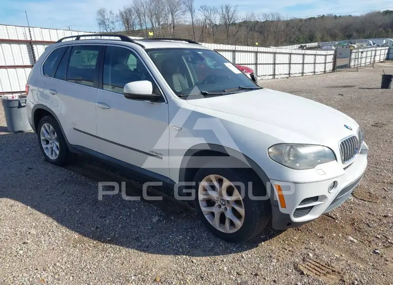 2013 BMW X5 фото