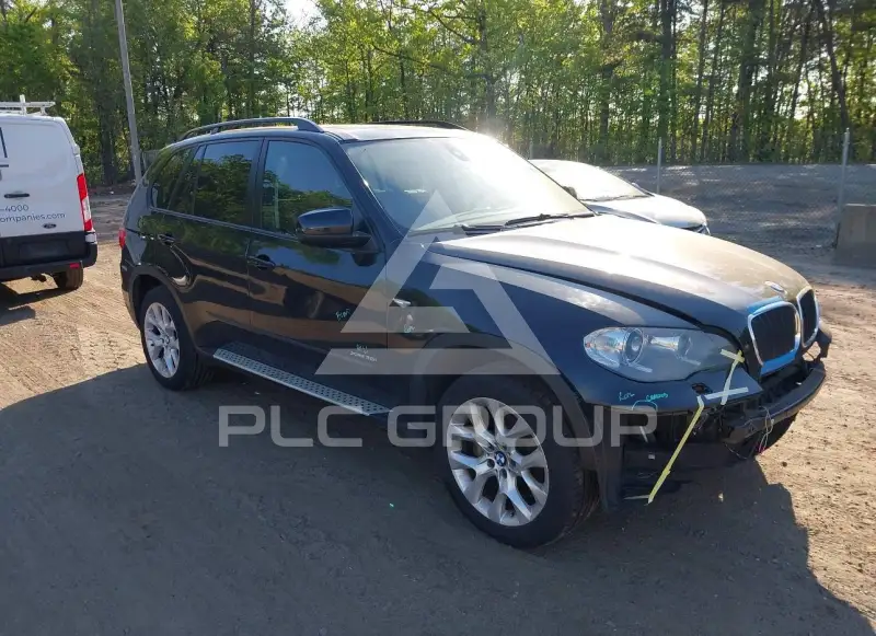 2013 BMW X5 фото
