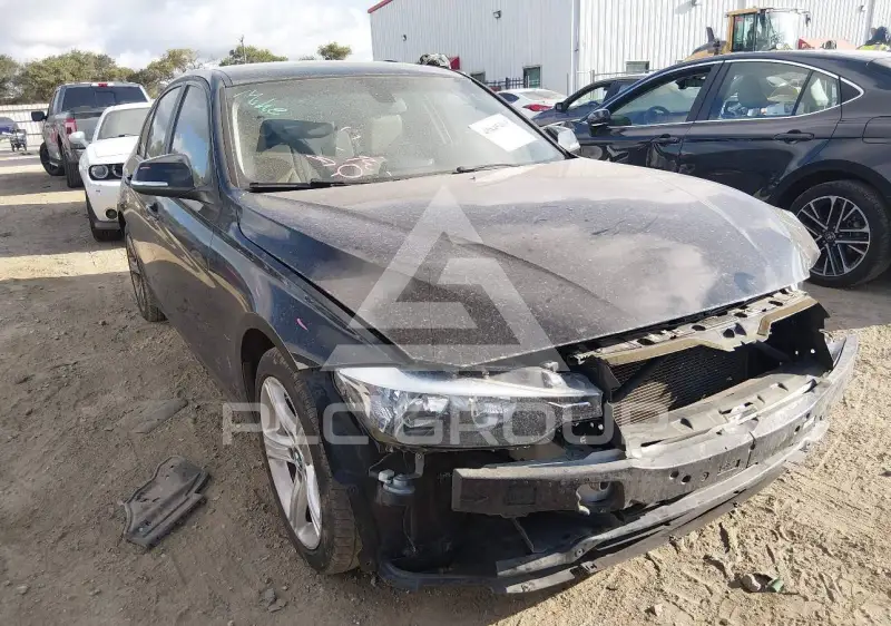 2013 BMW 328 photo