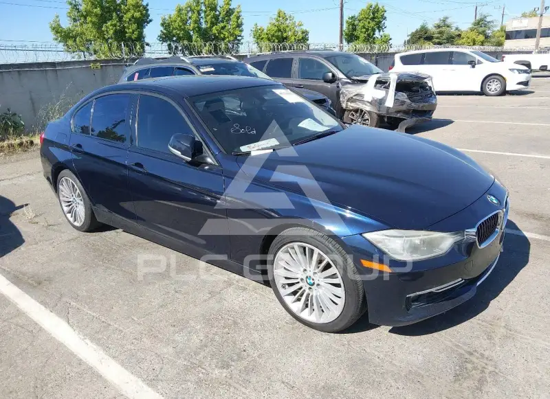 2013 BMW 328 фото