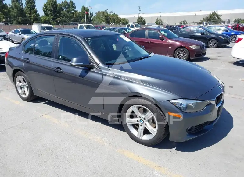 2013 BMW 328 photo