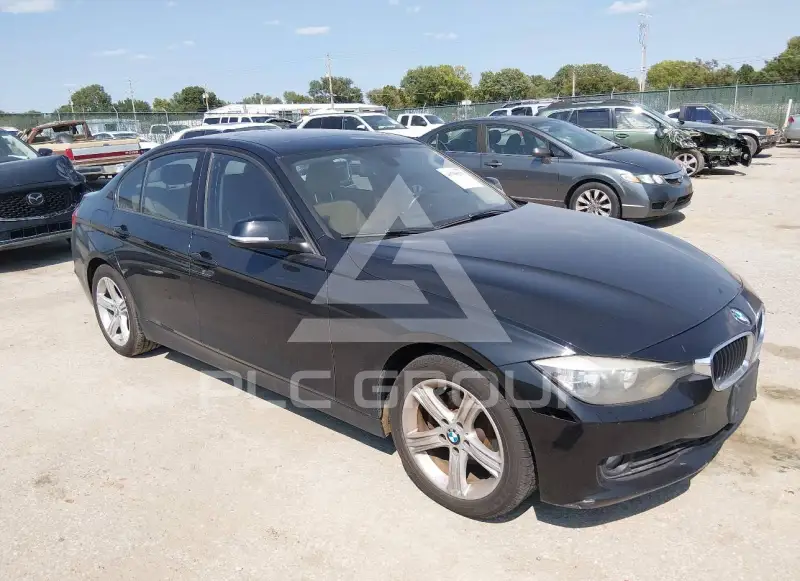 2013 BMW 328 photo