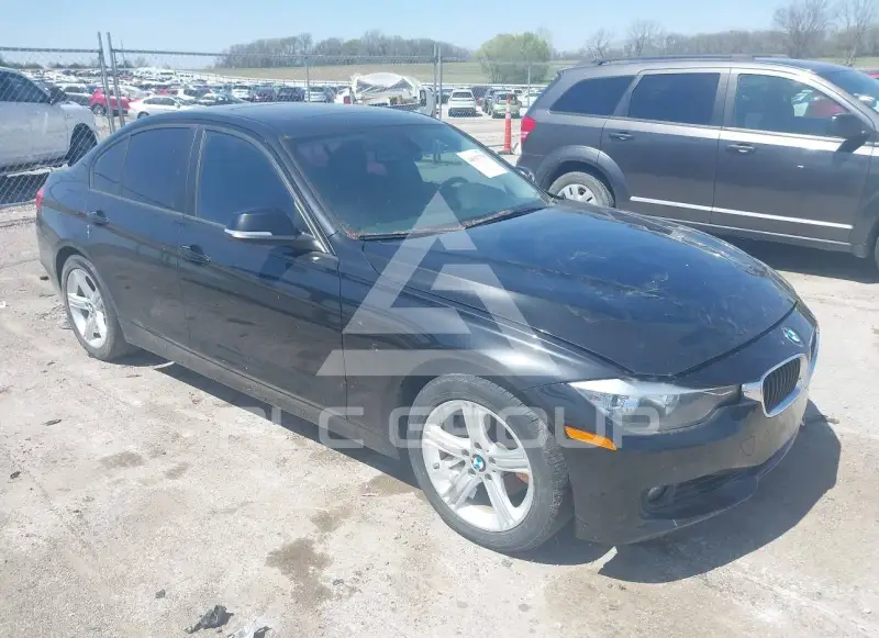 2013 BMW 328 photo