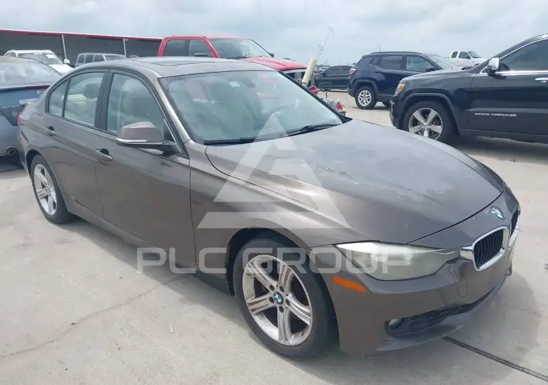 2013 BMW 328 фото