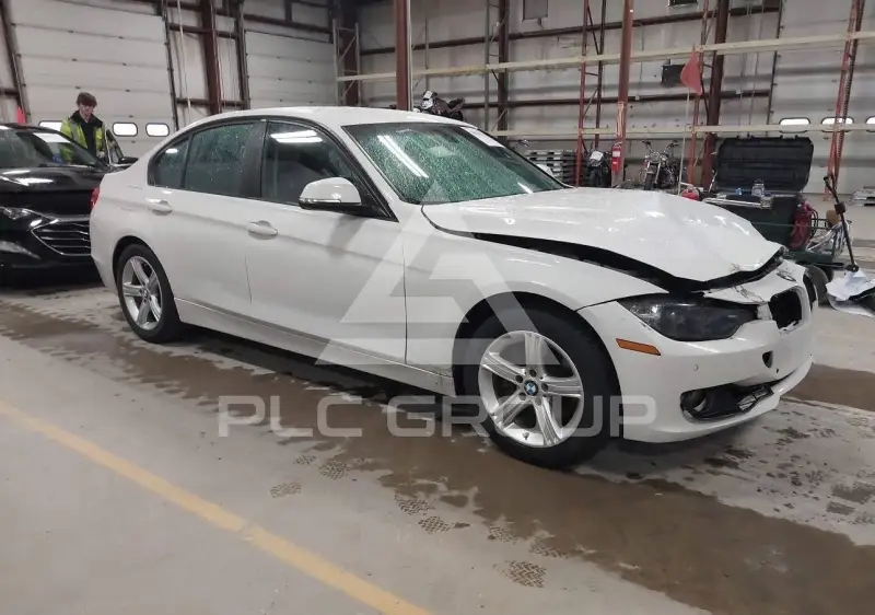 2013 BMW 328 фото