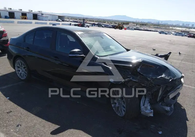 2013 BMW 320 photo