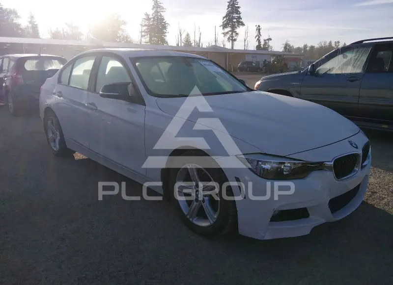 2013 BMW 320 фото