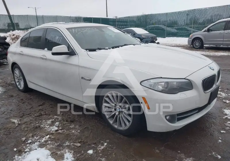 2013 BMW 535 photo