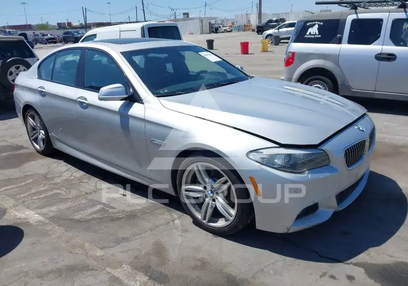 2013 BMW 535 фото