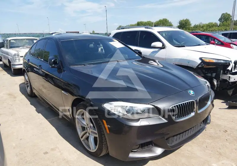 2013 BMW 535 фото