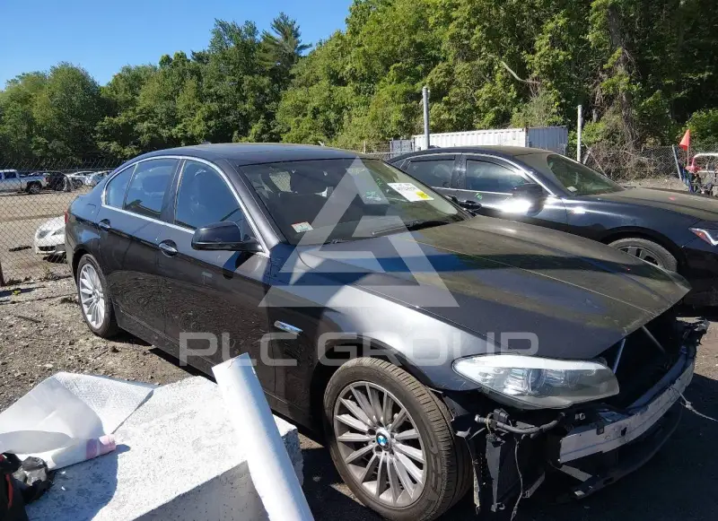 2013 BMW 535 photo