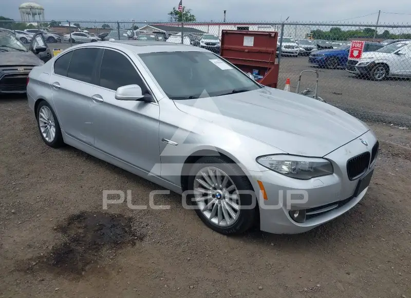2013 BMW 535 фото