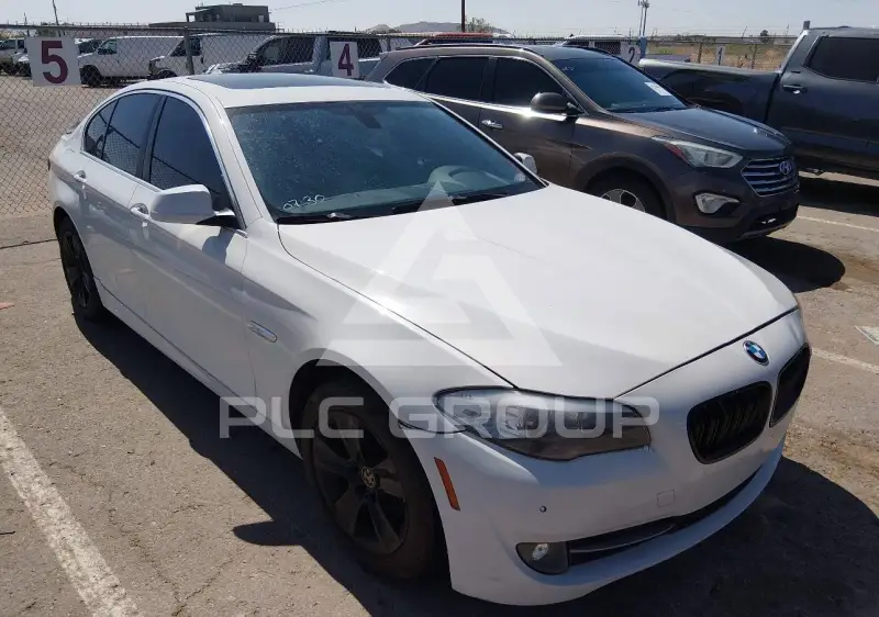 2013 BMW 528 фото