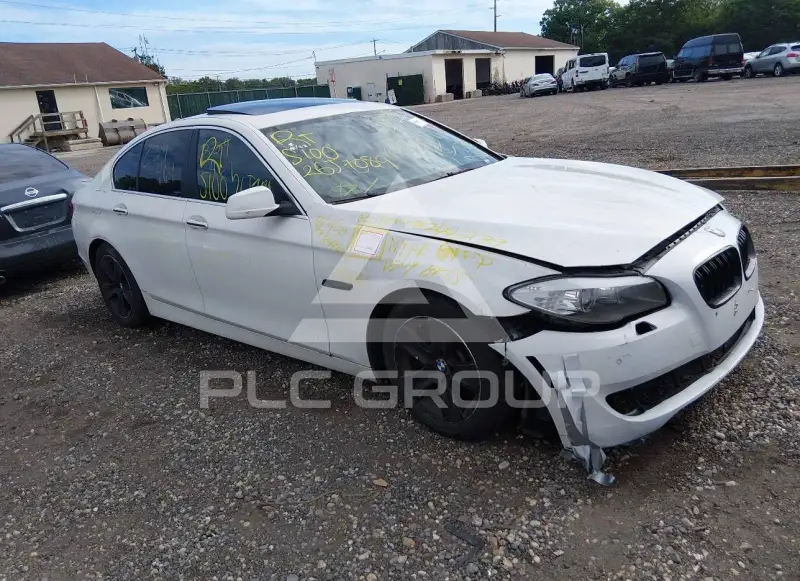 2013 BMW 528 фото