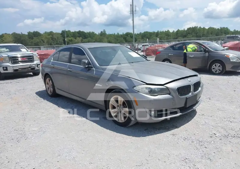 2013 BMW 528 фото