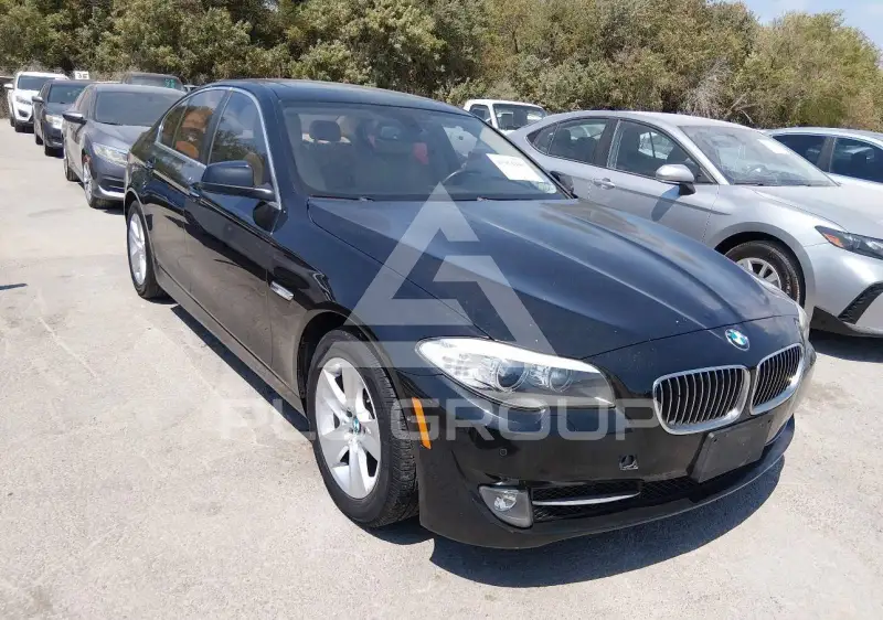 2013 BMW 528 фото