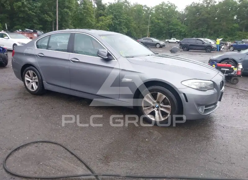 2013 BMW 528 фото
