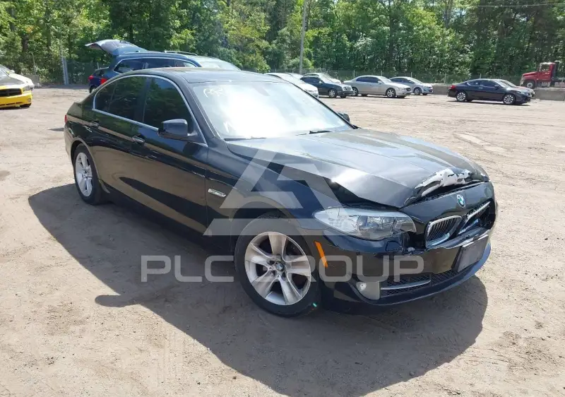 2013 BMW 528 фото