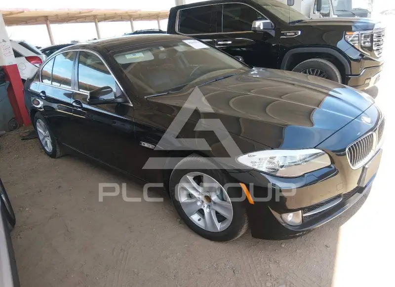 2013 BMW 528 фото