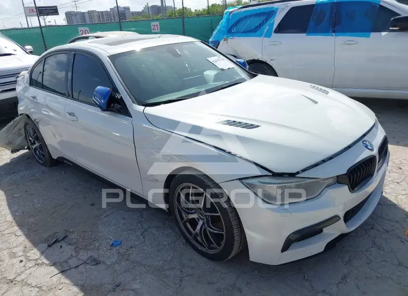 2013 BMW 335 фото