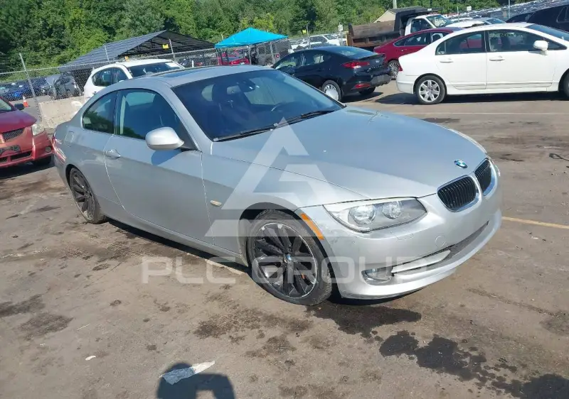2013 BMW 335 фото
