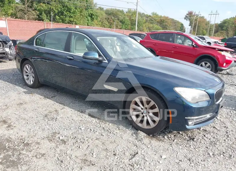 2013 BMW 740 фото