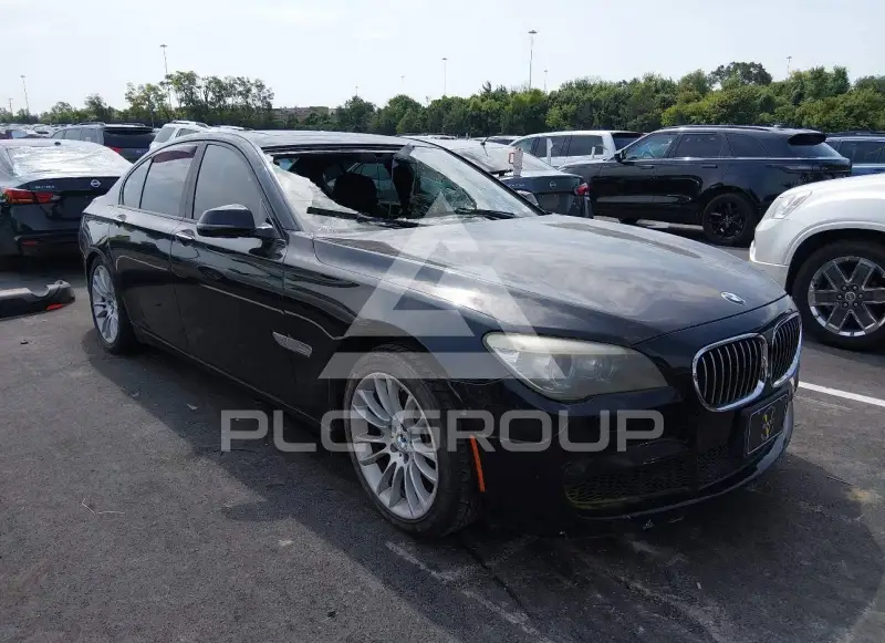 2013 BMW 740 photo