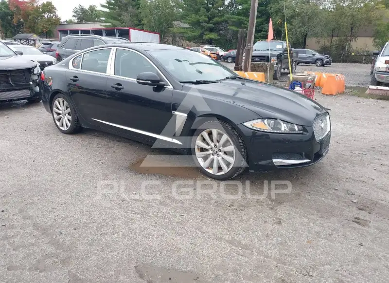 2013 Jaguar XF фото