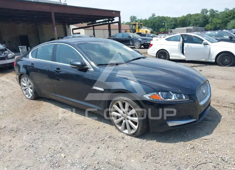 2013 Jaguar XF фото
