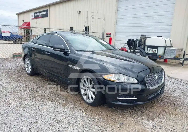 2013 Jaguar XJ фото