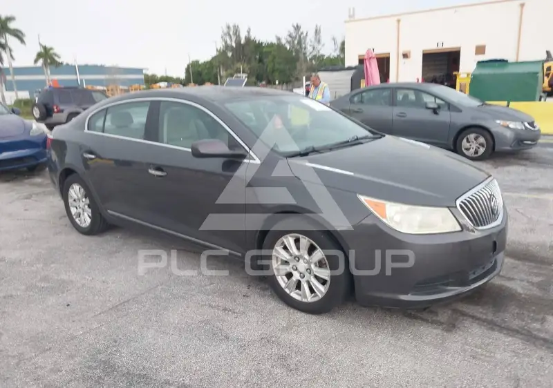 2013 Buick LACROSSE photo