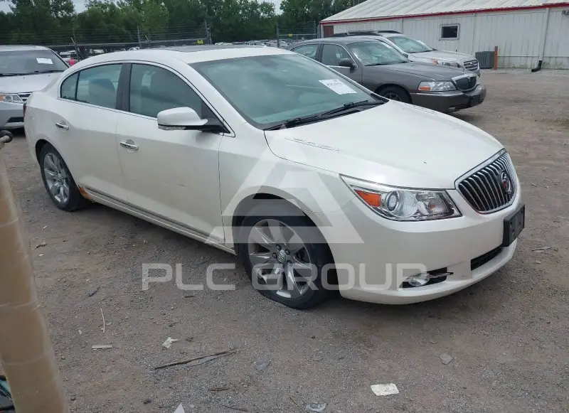 2013 Buick LACROSSE photo