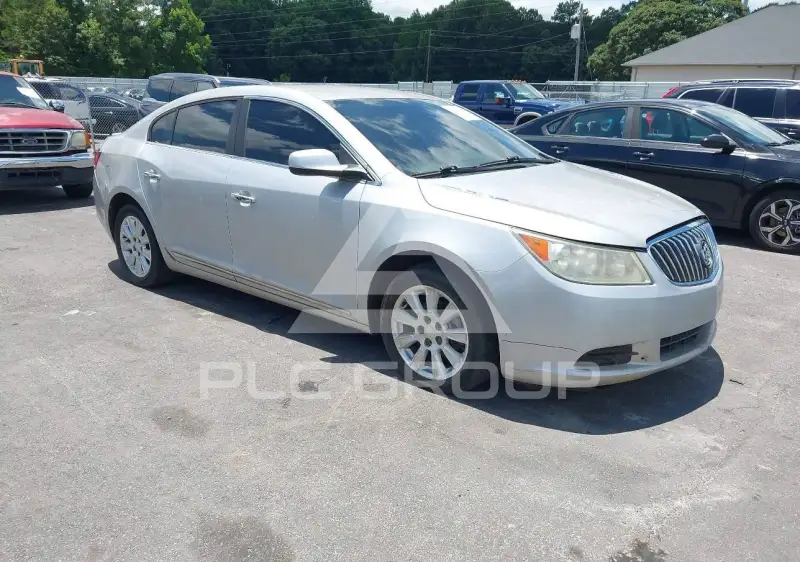 2013 Buick LACROSSE photo