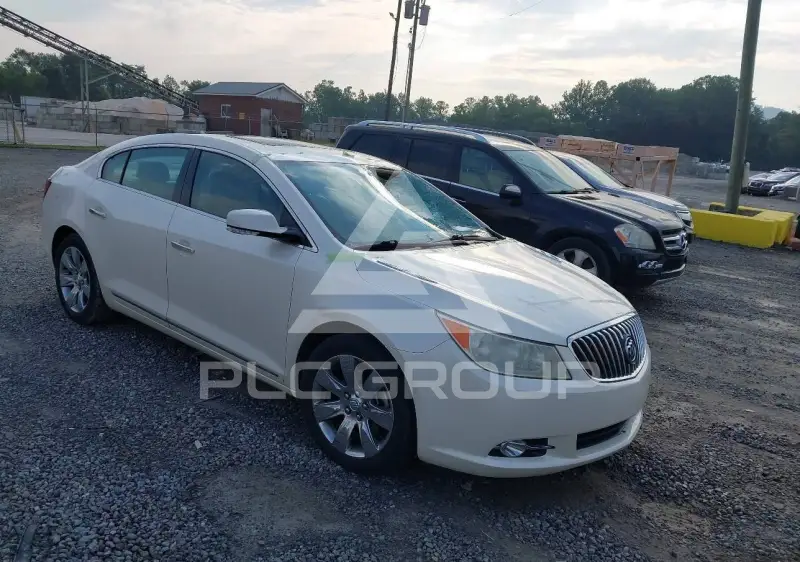 2013 Buick LACROSSE photo
